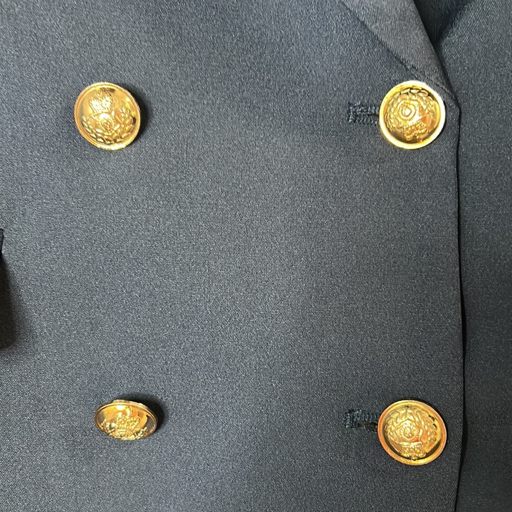 Blazer - Picture 2 of 5